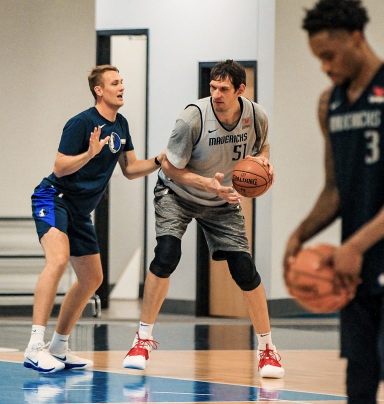 Energetiv Boban Marjanovic has been a big hit with the Dallas Mavericks