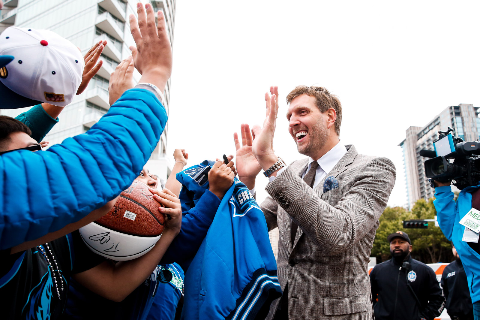 41 Forever: Dirk Nowitzki Jersey Retirement Ceremony 