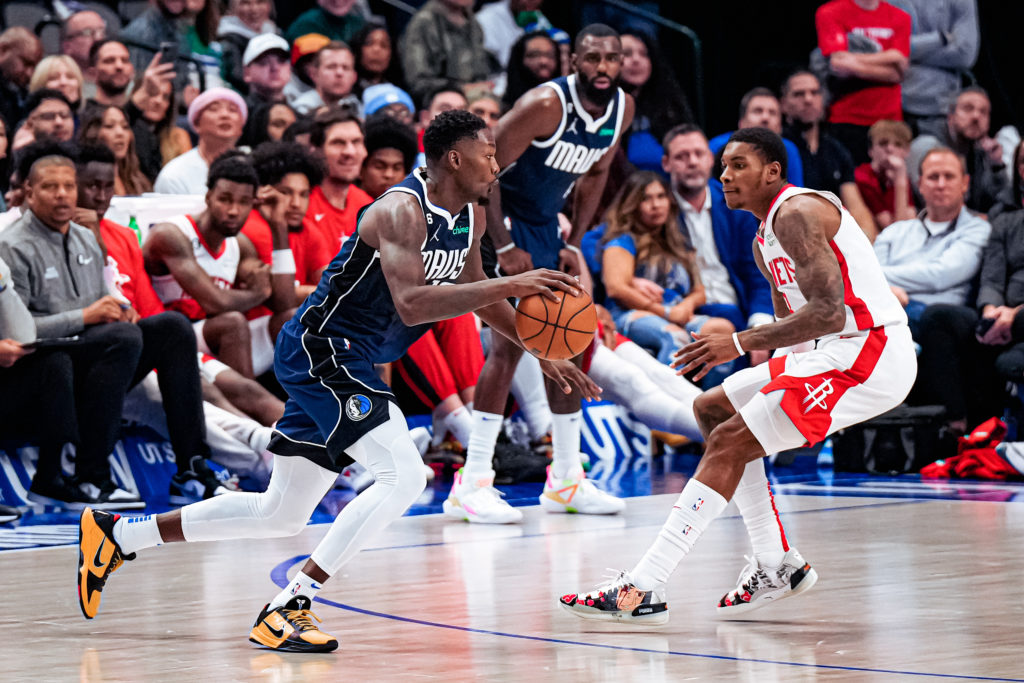 Lack Of Offensive Traction Blocked Mavs In Loss To Rockets The Official Home Of The Dallas