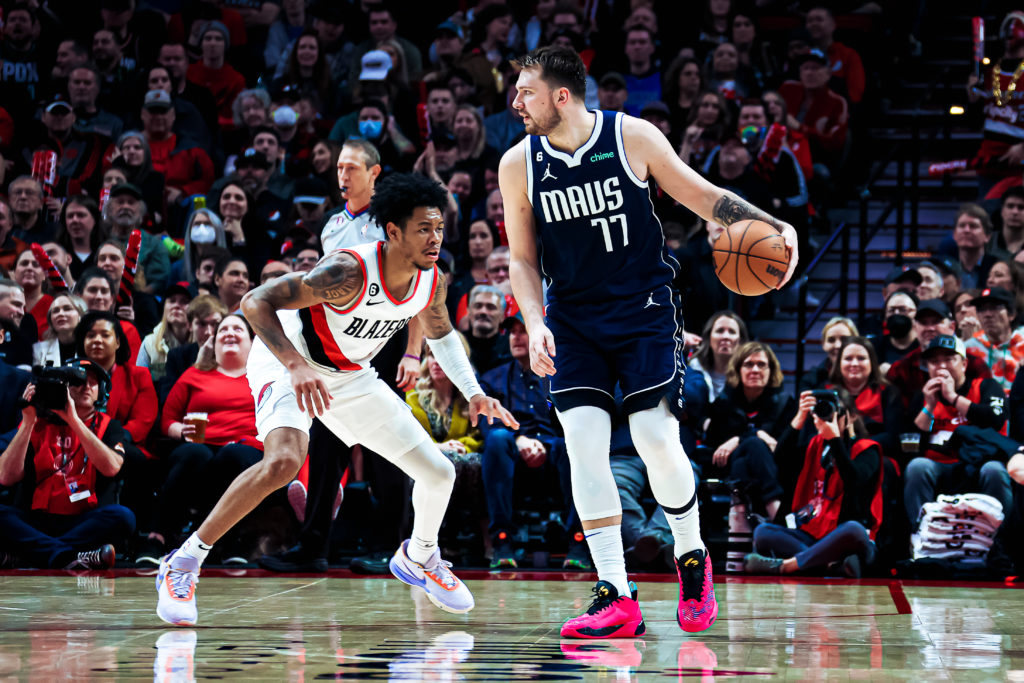 Mavs hoping to slow down Lillard when they play Blazers again - The ...