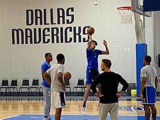 Mavs complete Draft-night trades with Thunder, Kings