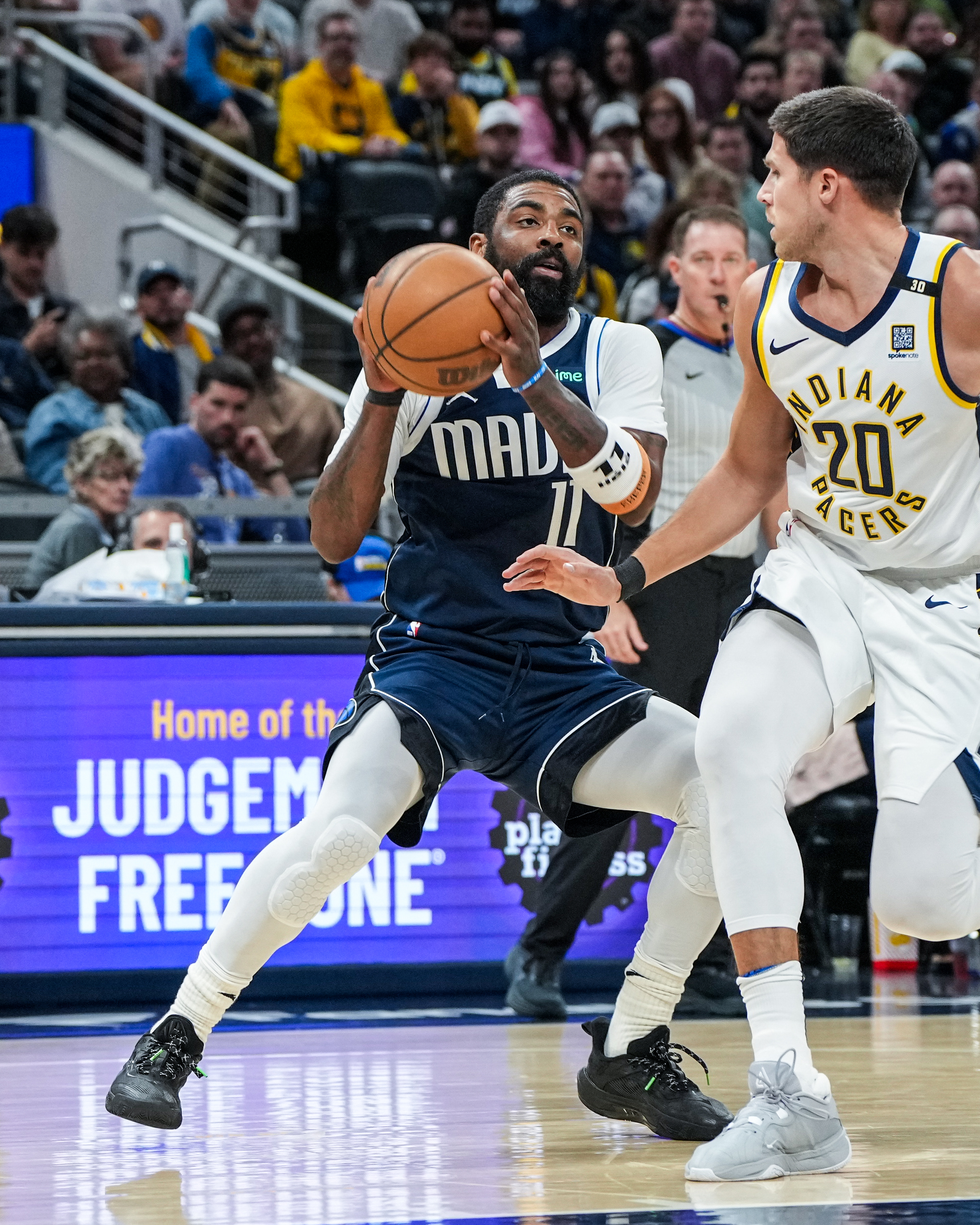 Turner scores season-high 33 points in Pacers' 133-111 win over